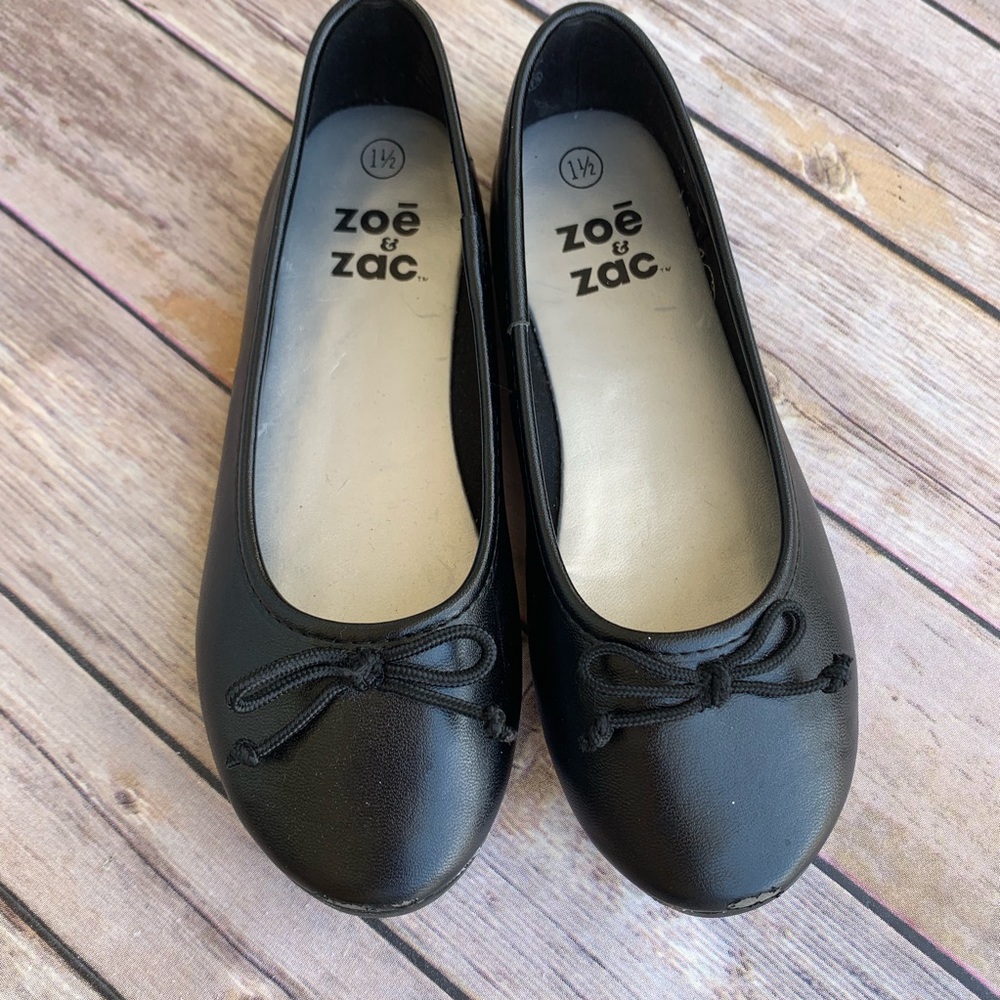 Black flats